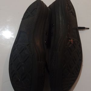 Converse size 8 womens